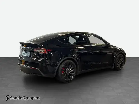 Tesla Model Y 2022 photo 5