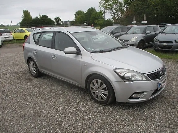 Kia Ceed 2009 photo 3