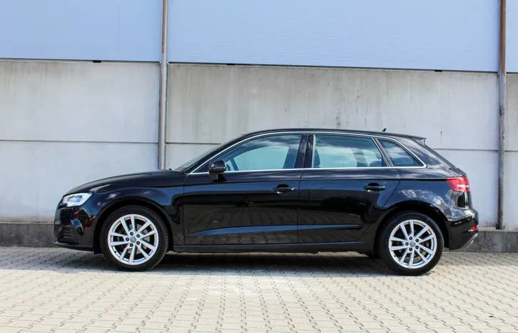 Audi A3 2019 photo 3