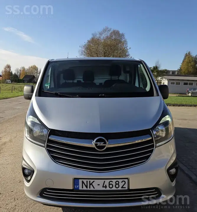 Opel Vivaro 2019 photo 2