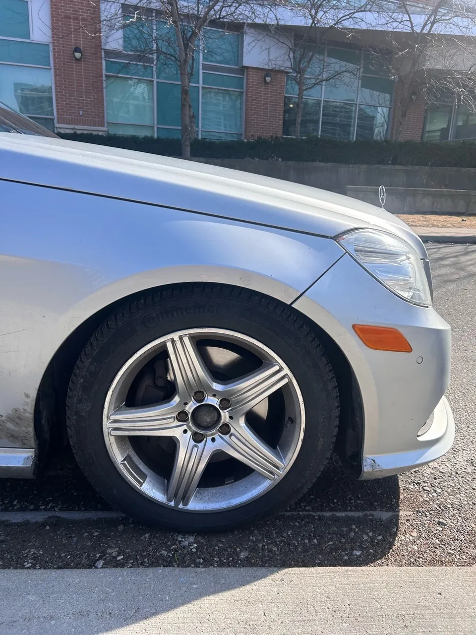 Mercedes-Benz E350 2011 photo 4