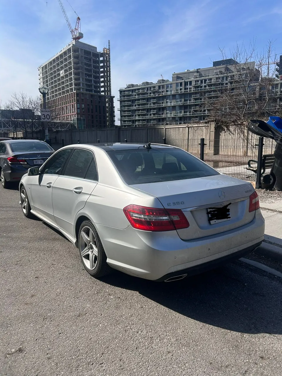Mercedes-Benz E350 2011 photo 3