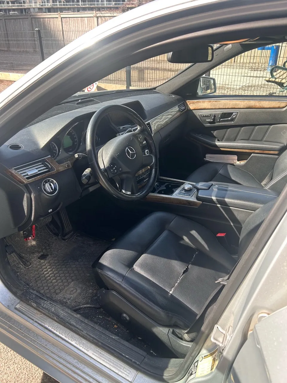 Mercedes-Benz E350 2011 photo 5