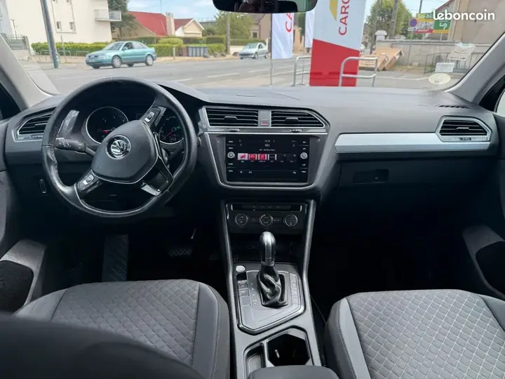 Volkswagen Tiguan 2018 photo 3