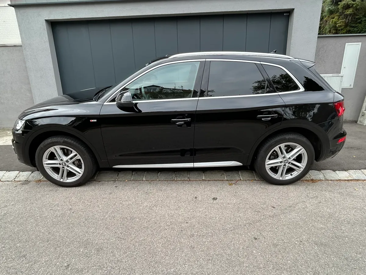 Audi Q5 2020 photo 2