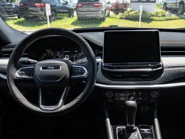 Jeep Compass 2026 photo 3