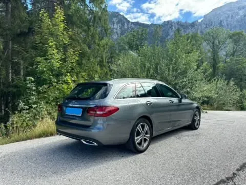 Mercedes-Benz C-Class 2019 photo 3