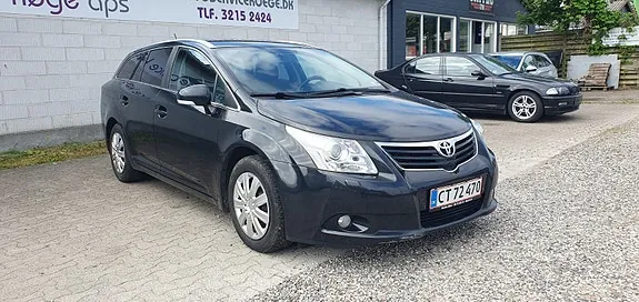 Toyota Avensis 2010 photo 5