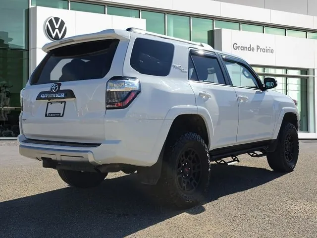 Toyota 4Runner 2018 photo 5