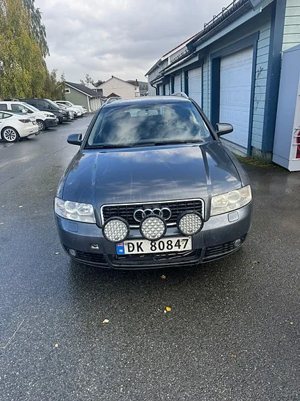 Audi A4 2004 photo 4