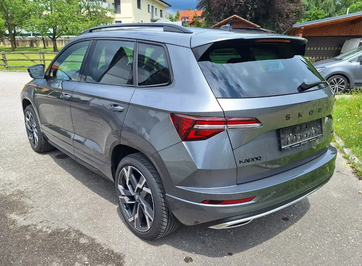 Skoda Karoq 2025 photo 2