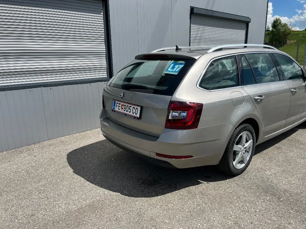Skoda Octavia 2018 photo 3