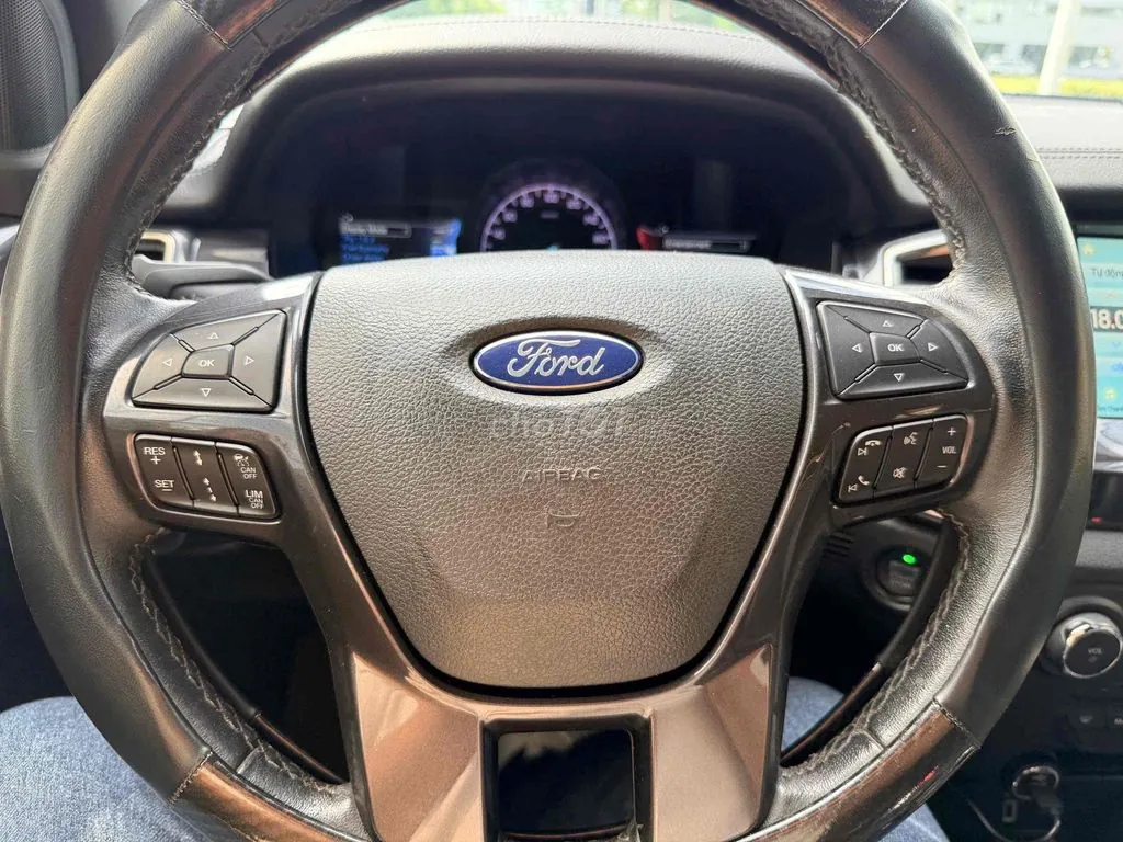 Ford Everest 2018 photo 4