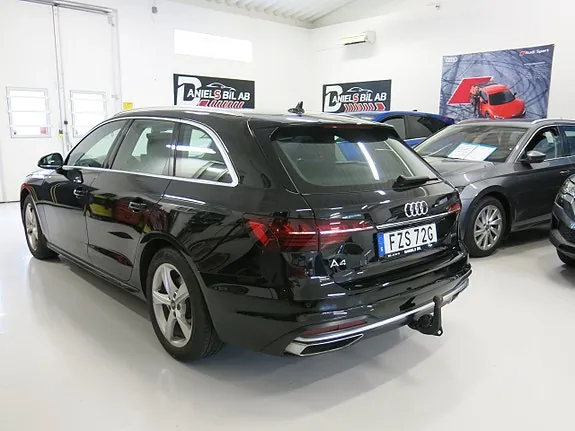 Audi A4 2023 photo 3