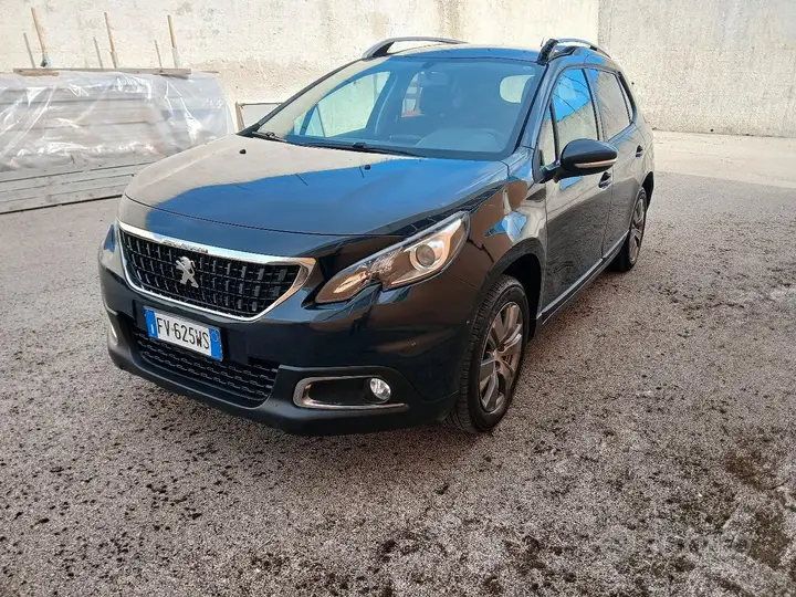 Peugeot 2008 2019 photo 2