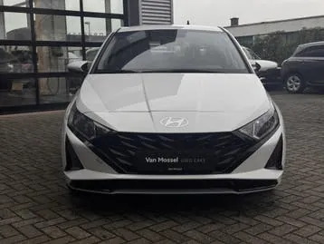 Hyundai I20 2024 photo 2