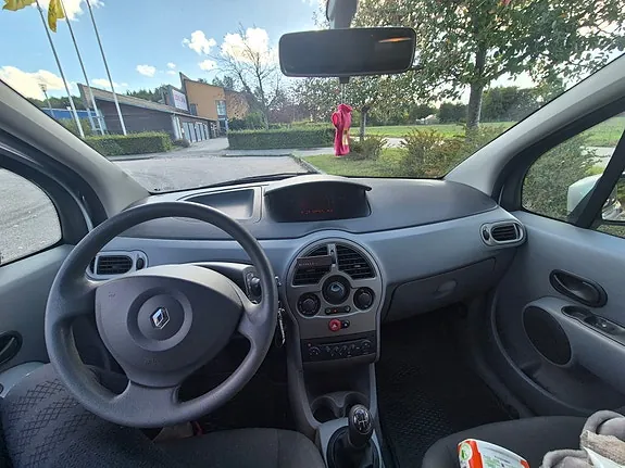 Renault Modus 2008 photo 2