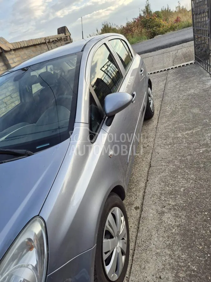 Opel Corsa D 2006 photo 2