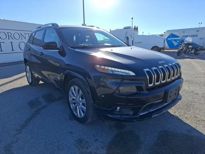 Jeep Cherokee 2016 photo 3