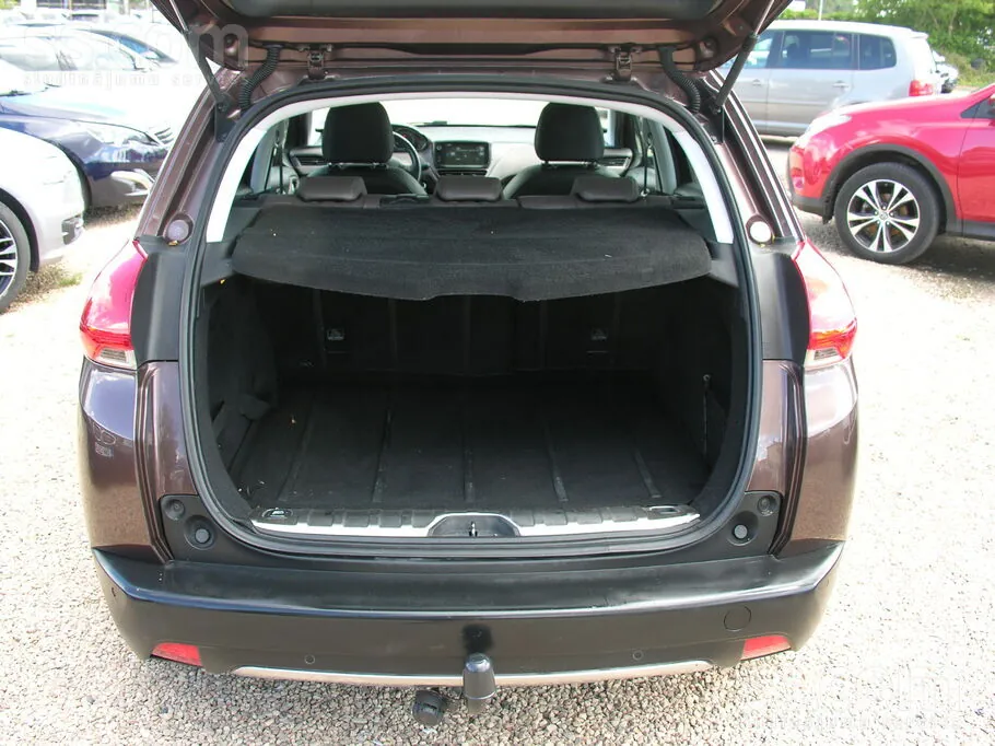 Peugeot 2008 2015 photo 5