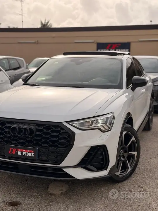 Audi Q3 2019 photo 3