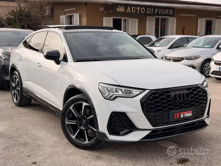 Audi Q3 2019 photo 4