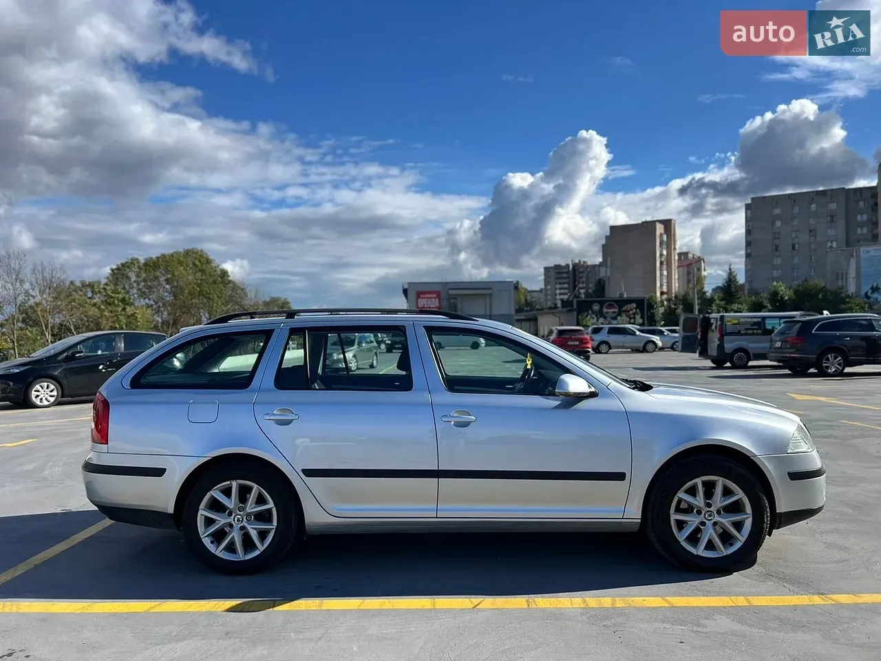 Skoda Octavia 2008 photo 4