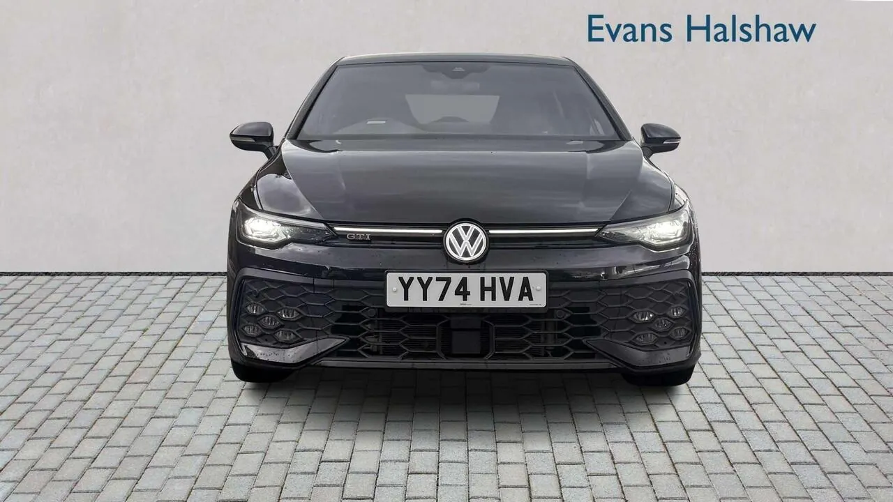 Volkswagen Golf 2024 photo 4