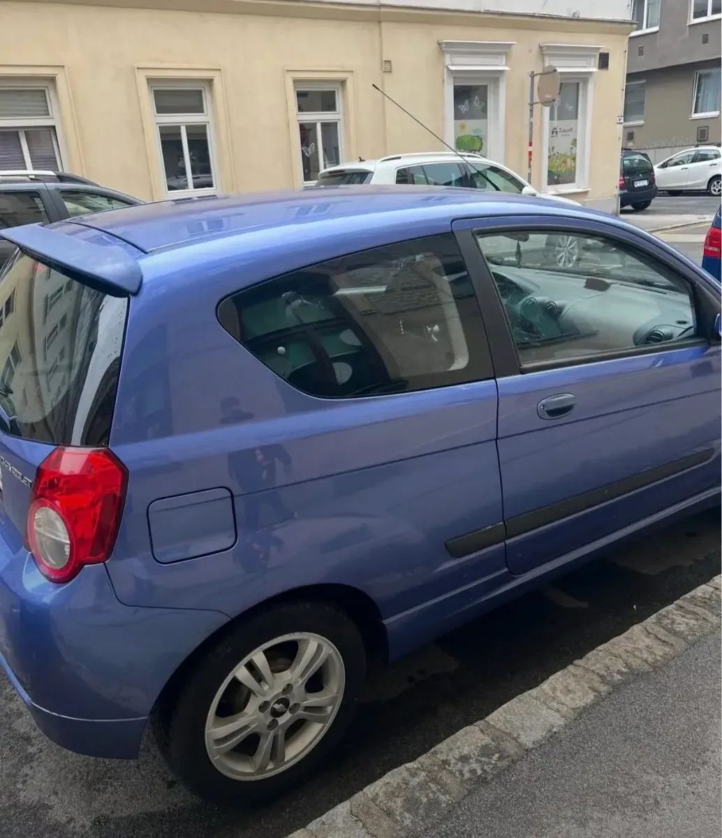 Chevrolet Aveo 2008 photo 2