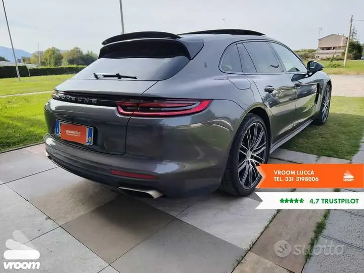 Porsche Panamera photo 5