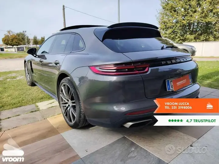 Porsche Panamera photo 3