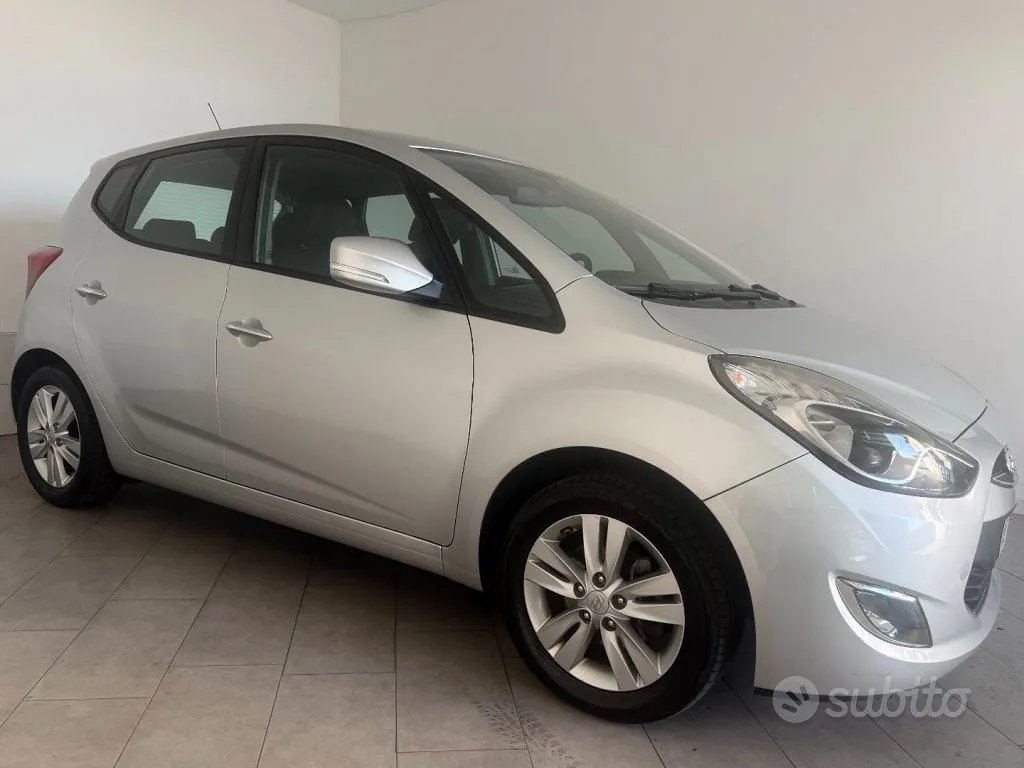 Hyundai Ix20 2013 photo 3