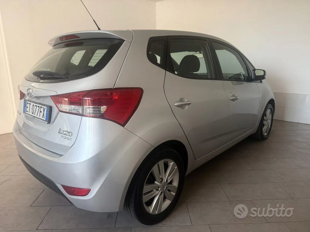 Hyundai Ix20 2013 photo 5