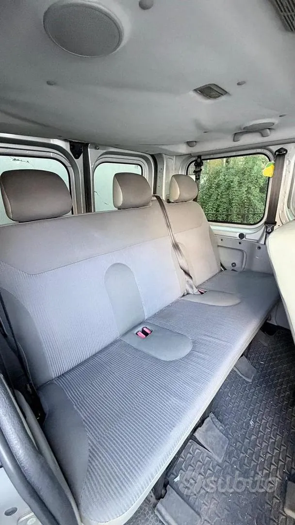 Opel Vivaro 2007 photo 5