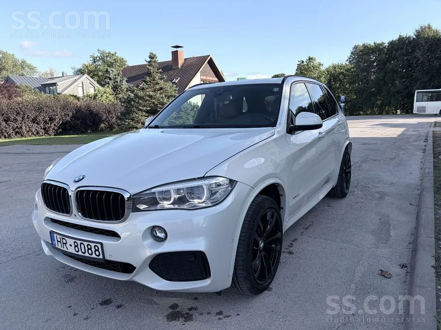 BMW X5 2016 photo 2