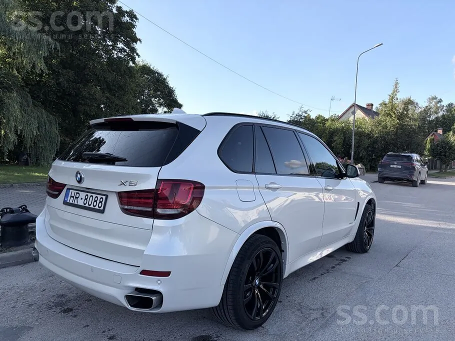 BMW X5 2016 photo 3