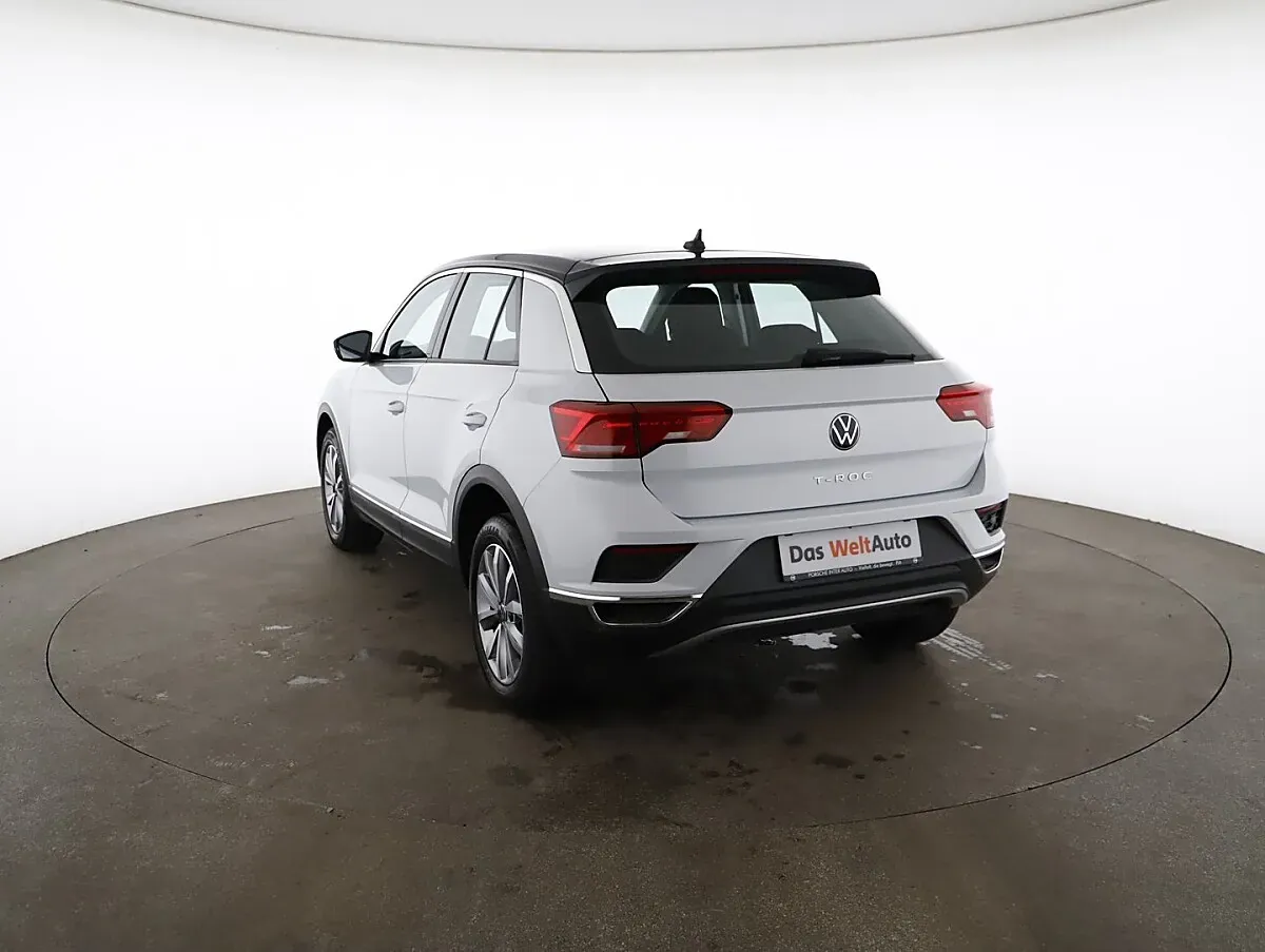 Volkswagen T-Roc 2021 photo 2