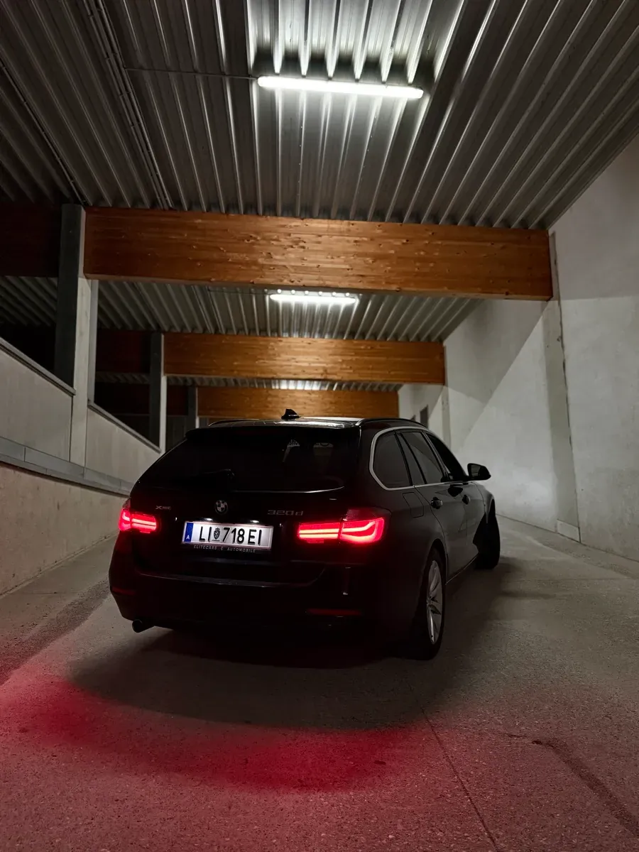 BMW 3 Series 2013 photo 2