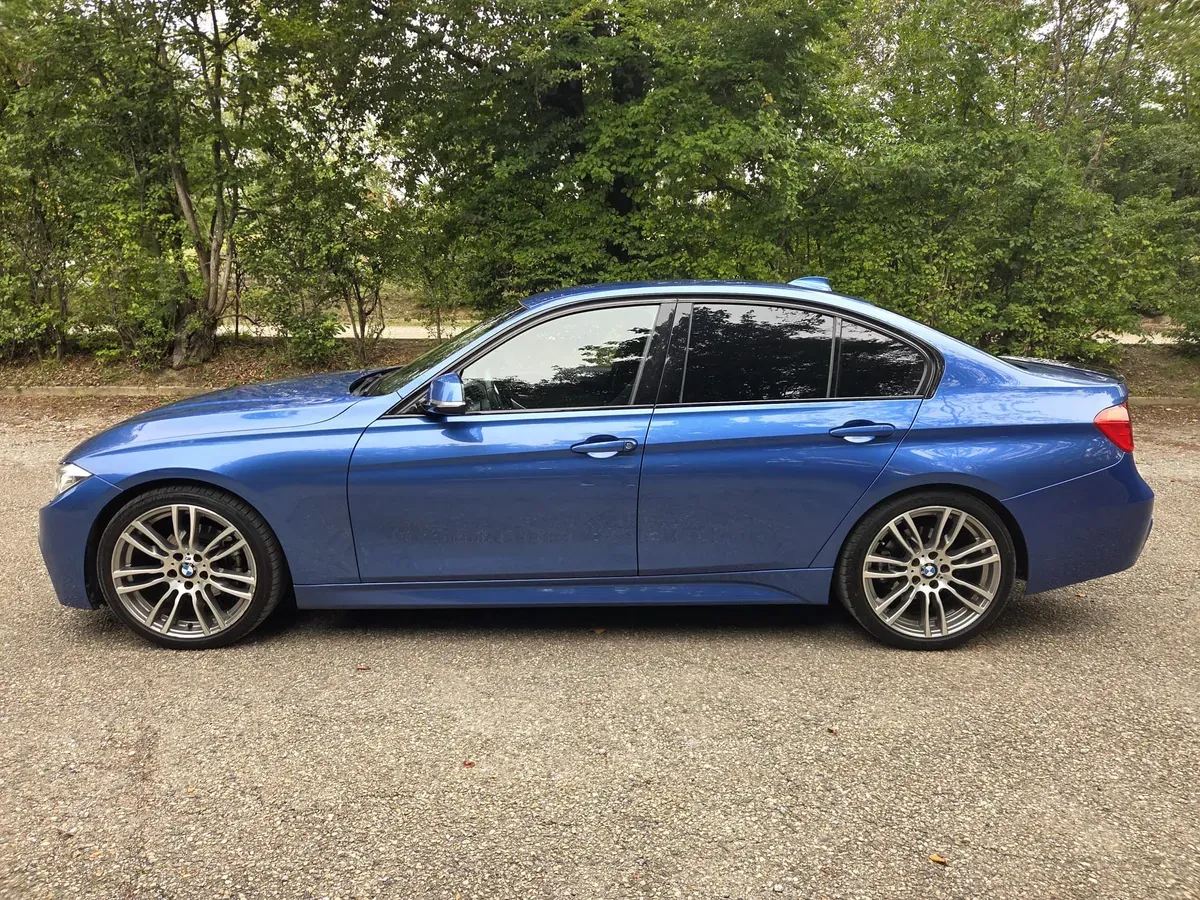 BMW 3 Series 2013 photo 3