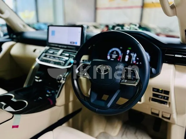 Toyota Land Cruiser Prado 2026 photo 4