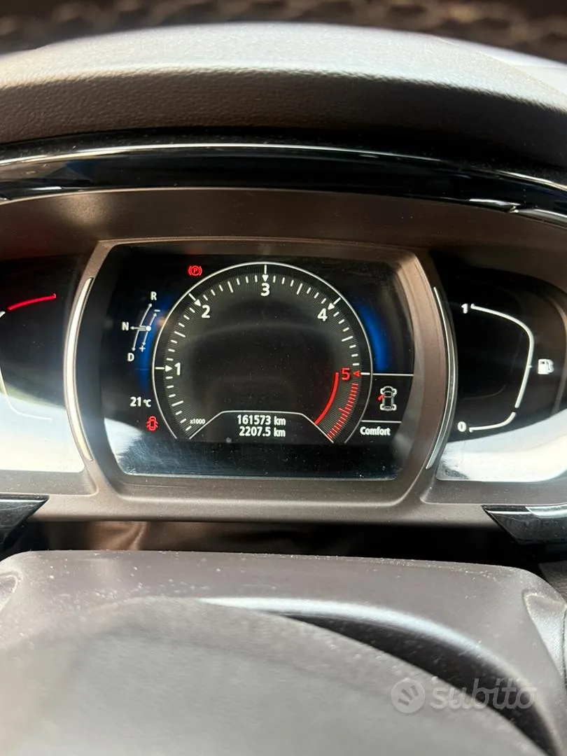 Renault Espace 2018 photo 3