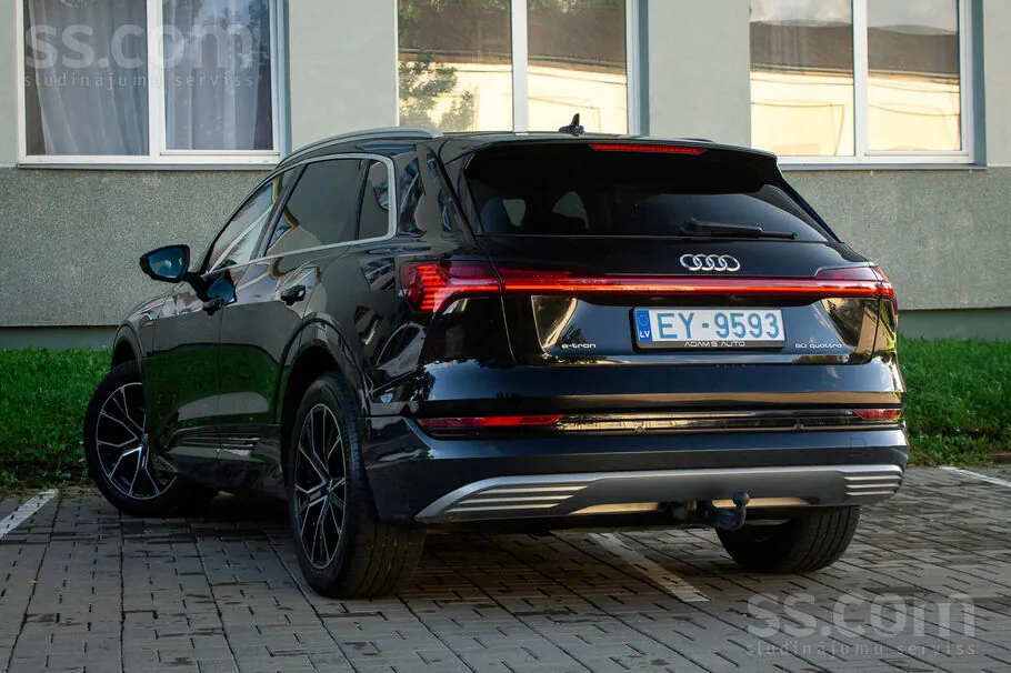 Audi E-Tron 2019 photo 4