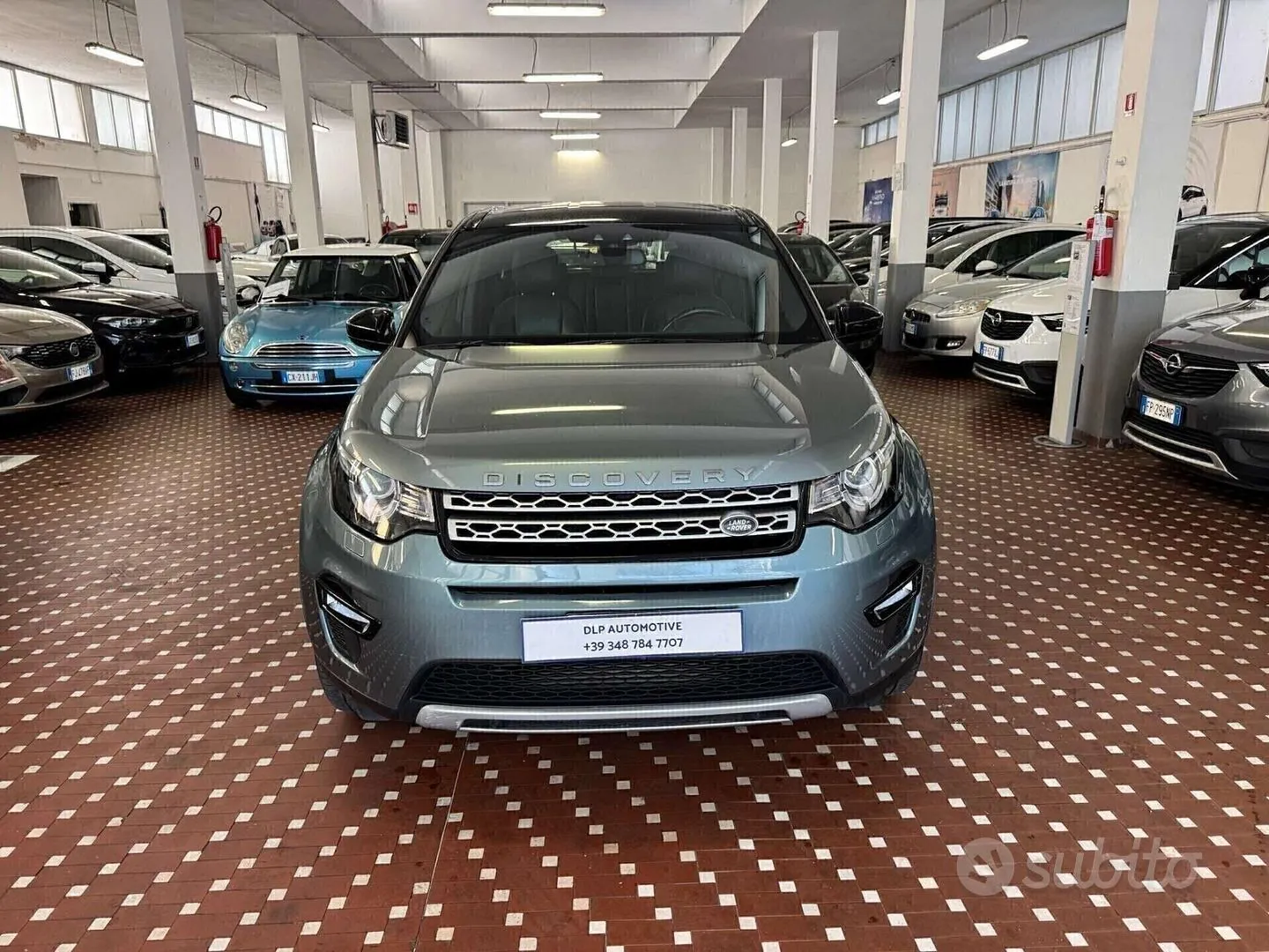 Land Rover Discovery Sport 2015 photo 2