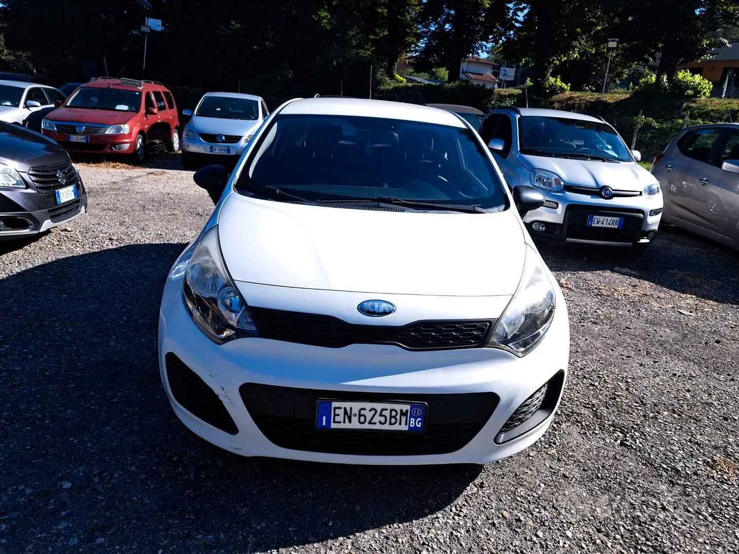 Kia Rio 2012 photo 2