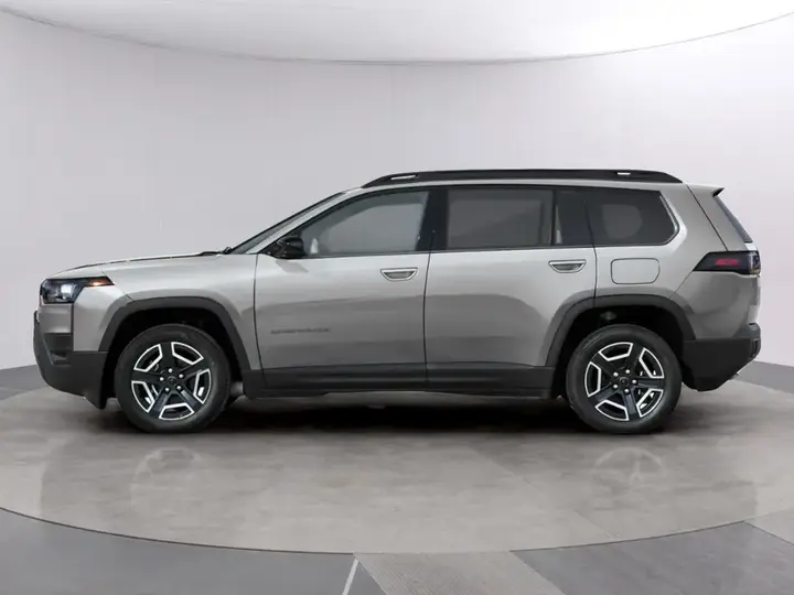 Jeep Cherokee 2026 photo 3