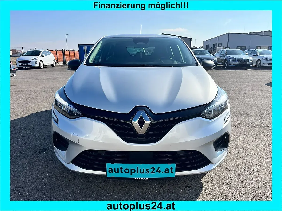 Renault Clio 2023 photo 2