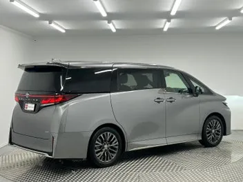 Toyota Vellfire 2026 photo 4
