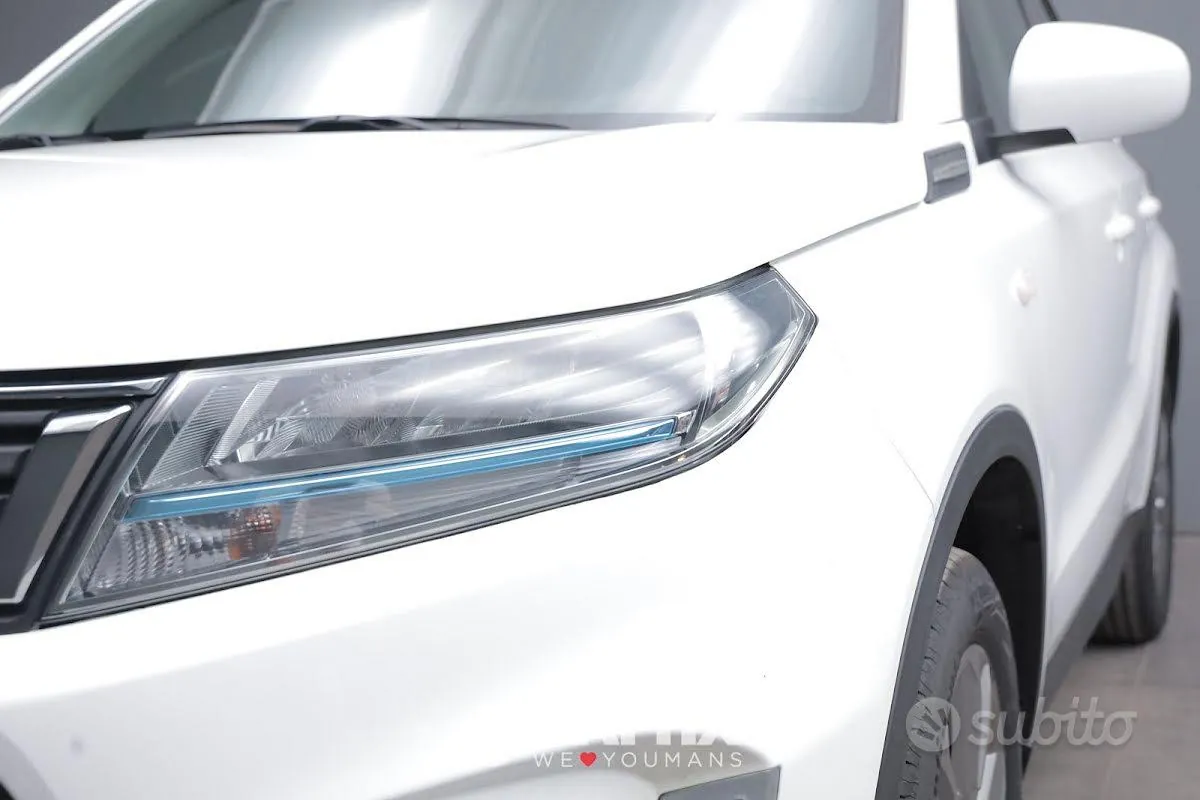 Suzuki Vitara 2024 photo 3