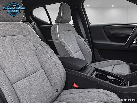 Volvo Xc40 2023 photo 3