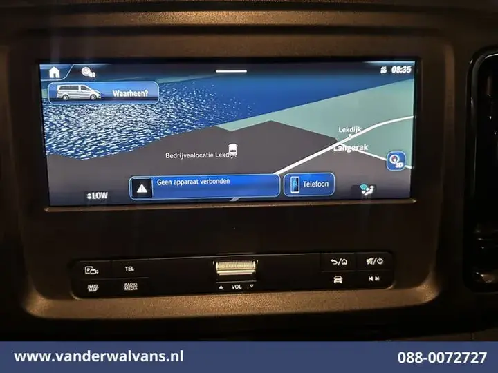 Mercedes-Benz Vito 2024 photo 2